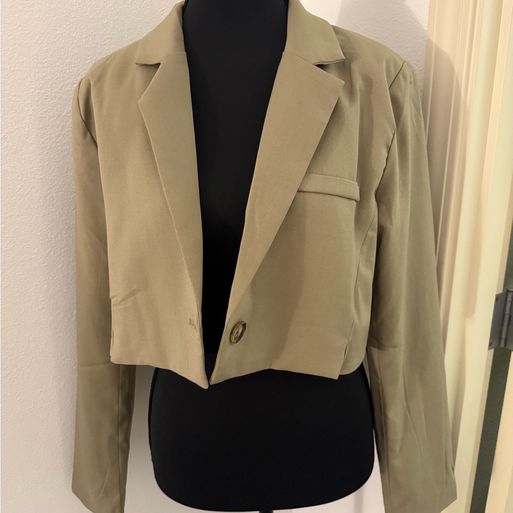 Know one cares cropped blazer jacket